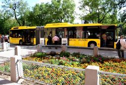 kecskemet-mercedes-hibrid-busz